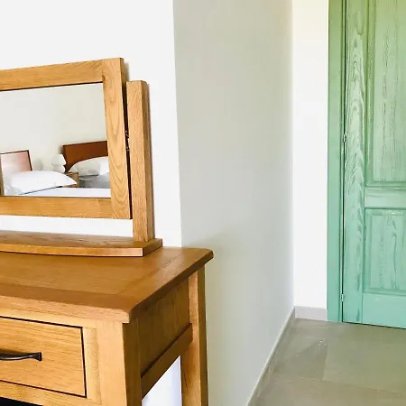 Vèlia Bed & Breakfast